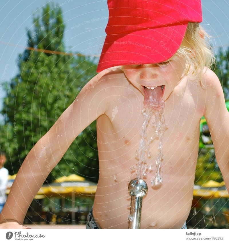 36 grad und es wird noch heisser ... Getränk trinken Erfrischungsgetränk Trinkwasser Lifestyle Wellness Leben Spa Schwimmen & Baden Freizeit & Hobby Kinderspiel