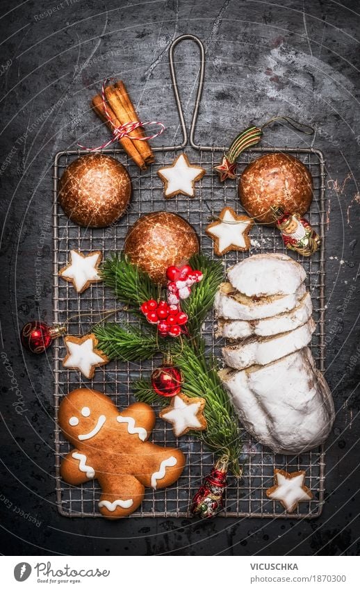 Weihnachtsgebäck: Lebkuchen, Plätzchen und Stollen Dessert Süßwaren Ernährung Festessen Stil Design Freude Winter Häusliches Leben Tisch Feste & Feiern