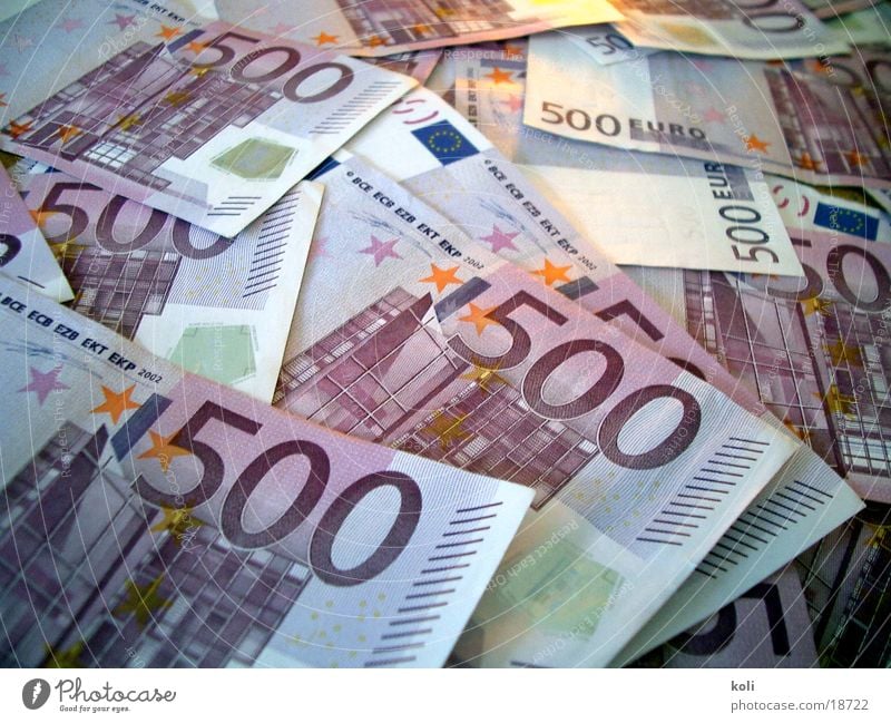 Viele Euros Geldscheine 500 Besitz papiergeld haufen geld