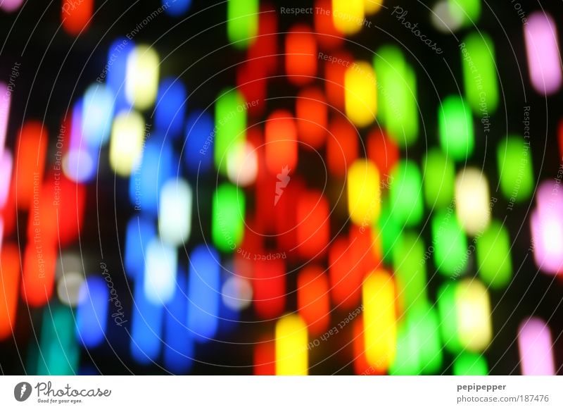 Lichtregen Technik & Technologie High-Tech Kunst Künstler Kunstwerk Fassade leuchten außergewöhnlich trendy schön verrückt skurril Neonlicht Farbfoto mehrfarbig