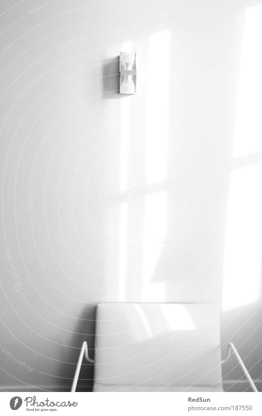 sensation white Reichtum elegant Stil Design Innenarchitektur Möbel Lampe Sessel Stuhl Raum Wohnzimmer Schönes Wetter Hotel Fenster Erholung ästhetisch hell