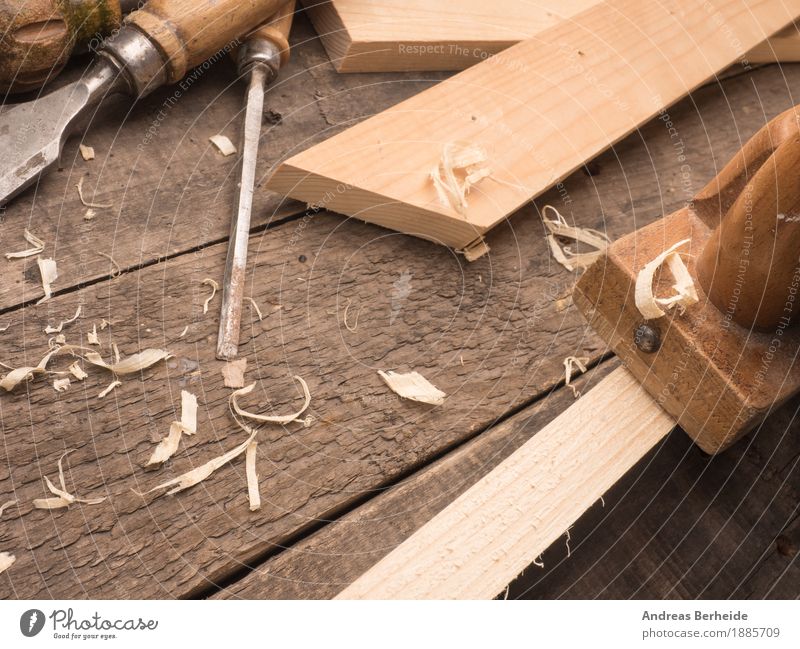 Holzbearbeitung Erwachsenenbildung Beruf Arbeitsplatz Handwerk Baustelle alt anstrengen Idee innovativ Inspiration Kreativität Ziel wood tools carpenter joinery
