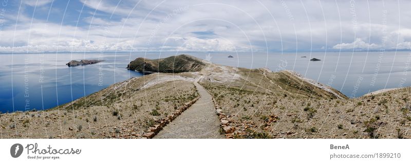 Lake Titicaca and Isla del Sol Ferien & Urlaub & Reisen Natur Mauer Wand Einsamkeit exotisch Umwelt Wege & Pfade Bucht Bolivien ruhig Wolken Dürre Hügel Idylle