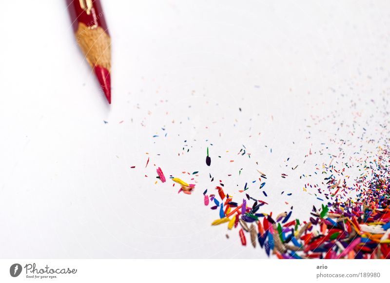 color up your life Schüler Farbe mehrfarbig Schreibstift Farbstift malen Zeichen zeichnen rot Fröhlichkeit Papier regenbogenfarben Bildpunkt Farbfoto