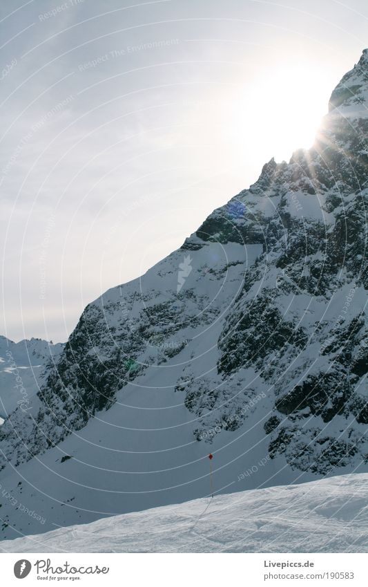 Das ist ja wohl der Gipfel! Winter Schnee Winterurlaub Berge u. Gebirge Klettern Bergsteigen Skipiste Schönes Wetter Eis Frost Alpen Ferien & Urlaub & Reisen