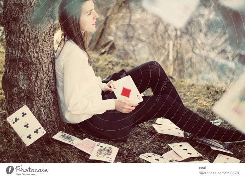 Adjourned game Kartenspiel Poker Mensch feminin Junge Frau Jugendliche Erwachsene Hand 1 18-30 Jahre Landschaft Herbst Baum Gras Garten Park Rock Strumpfhose