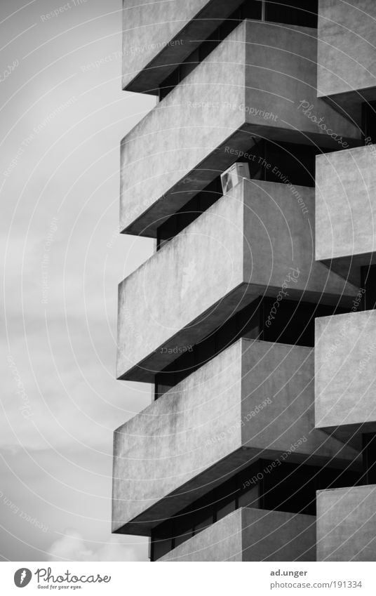 arc 1 Stadt Architektur Balkon ästhetisch modern Ordnung rein Linearität abstrakt Kontinuität Wiederholung Kuala Lumpur Malaysia Skyline Hotel Schwarzweißfoto