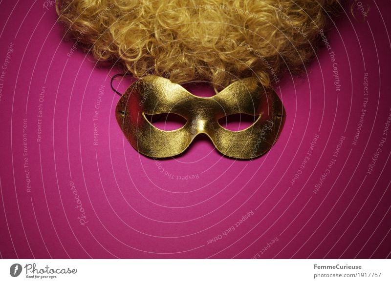 Maske (02) Auge Freizeit & Hobby Freude verkleiden gold Maskenball rosa Locken Haare & Frisuren blond Perücke verstecken verdeckt Rollenspiel Karneval Phantom