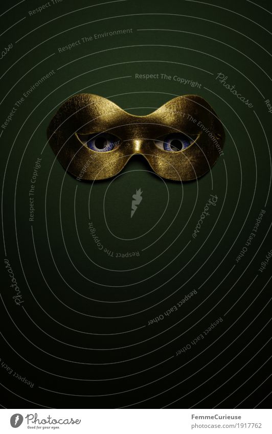 Im Visier (06) Auge Angst verstecken Karneval verkleiden Maske Maskenball Gold dunkelgrün Phantom beobachten Blick spannen verdeckt anonym geheimnisvoll