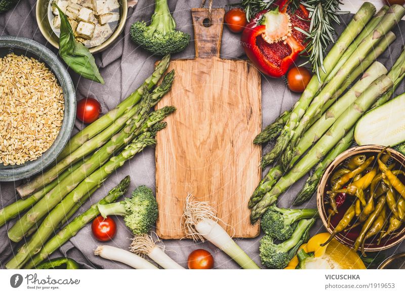Vegetarische Zutaten für Perle Gerste Salat Lebensmittel Gemüse Salatbeilage Getreide Kräuter & Gewürze Öl Ernährung Mittagessen Bioprodukte