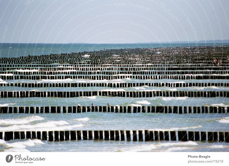 Entfernungseinstellung: Unendlich Wellen Meerwasser Zingst Strand Ostsee Baltic Sea Buhne bißchen Brandung ein klein wenig Gischt sea seaside ocean wave waves