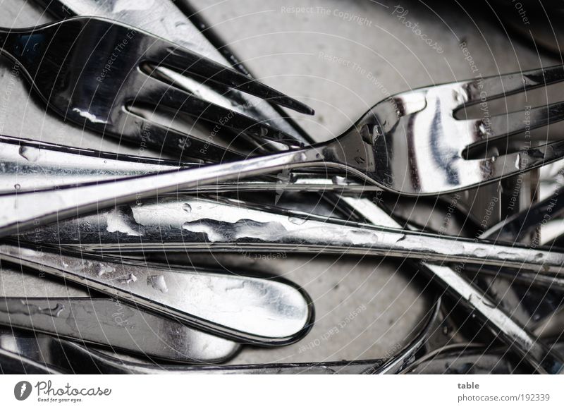 das bißchen Haushalt . . . Ernährung Besteck Messer Gabel Löffel Lifestyle Reichtum Stil Design Häusliches Leben Küche Gastronomie Sammlung Metall gebrauchen