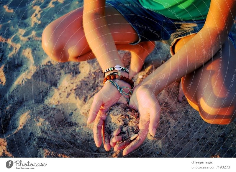 saulkrasti Mensch Haut Arme Hand Finger Gesäß Beine Fuß 1 Natur Sand Sonnenaufgang Sonnenuntergang Sonnenlicht Sommer Küste Strand T-Shirt Accessoire Schmuck