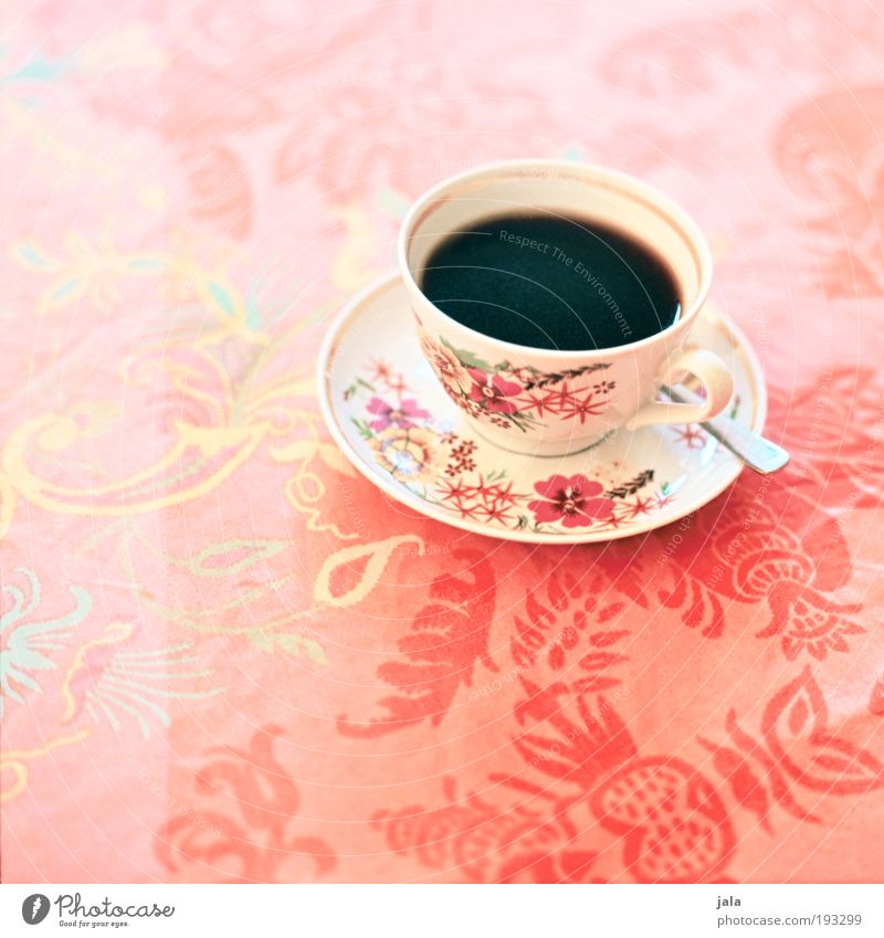 ... cup of coffee? :-) Lebensmittel Ernährung Kaffeetrinken Getränk Heißgetränk Geschirr Tasse Löffel Sammlerstück gut heiß schön Mittelformat Pastellton retro