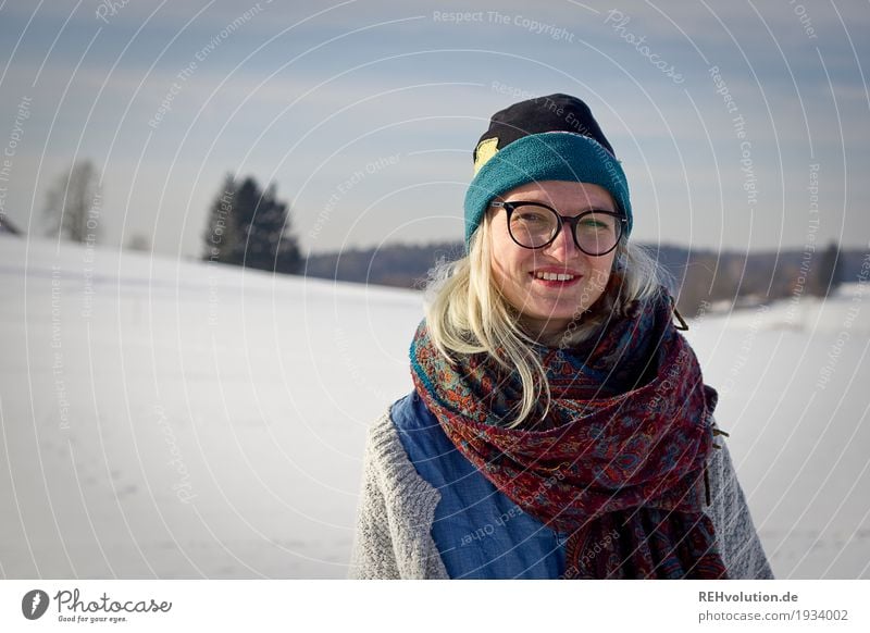 Jule | Winterportrait Stil Freizeit & Hobby Mensch feminin Junge Frau Jugendliche Erwachsene Gesicht 1 18-30 Jahre Umwelt Natur Landschaft Himmel Schönes Wetter