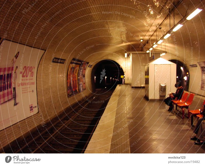 Metro in Paris U-Bahn London Underground Verkehr
