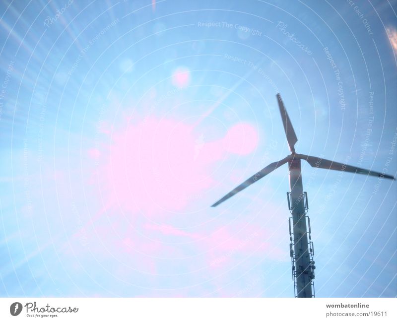 Giganten Propeller Windkraftanlage Licht Sonnenenergie Wissenschaften Energiewirtschaft regenerativ