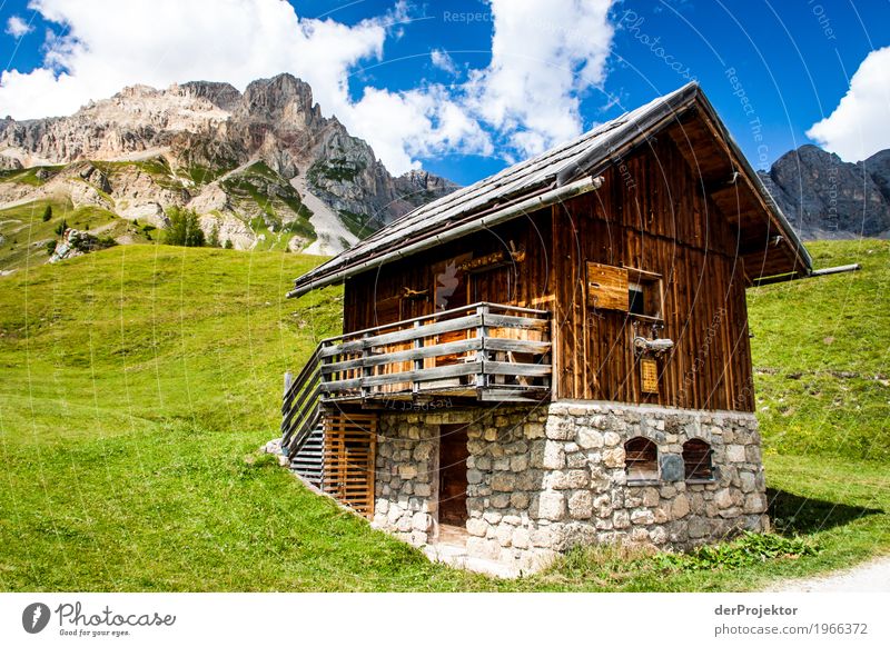 Hütte in den Dolomiten Ferien & Urlaub & Reisen Tourismus Ausflug Abenteuer Ferne Freiheit Berge u. Gebirge wandern Umwelt Natur Landschaft Alpen Traumhaus