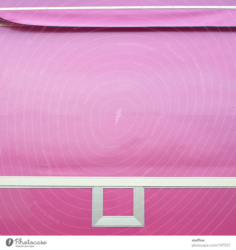T H ! N K P i N K Lastwagen trendy schön Zirkus Jahrmarkt Abdeckung rosa Stoff Farbfoto Experiment abstrakt Muster