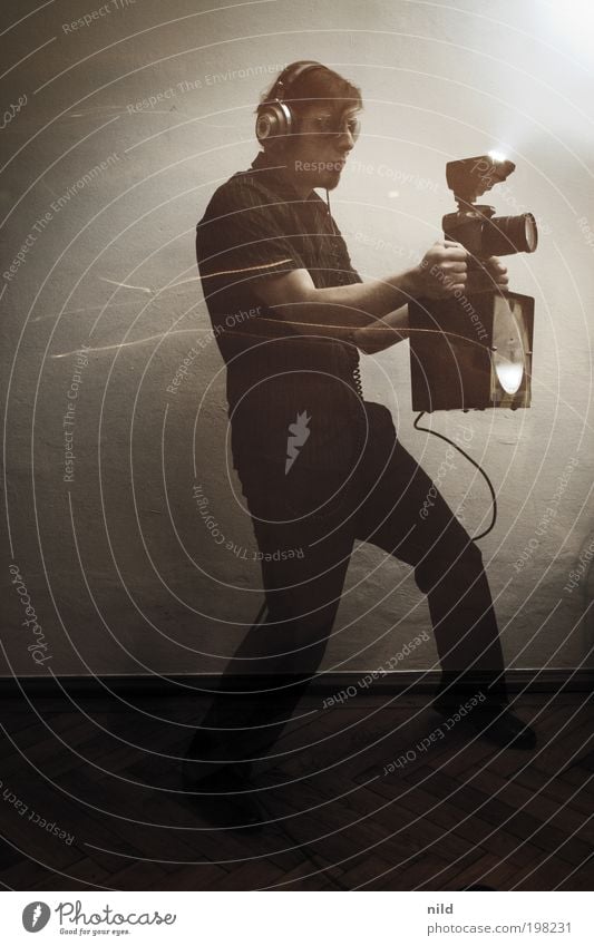 Die Fotomaschine Freizeit & Hobby Stroboskop Maschine Mensch Junger Mann Jugendliche Erwachsene 1 18-30 Jahre Aktion Fotografieren Studioaufnahme Experiment