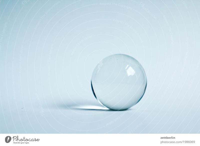 Die Zukunft Ball Glas Glaskugel Horoskop Kreis Eiskristall Kristallkugel Kugel rund Textfreiraum Wahrsagerei Licht hell durchsichtig