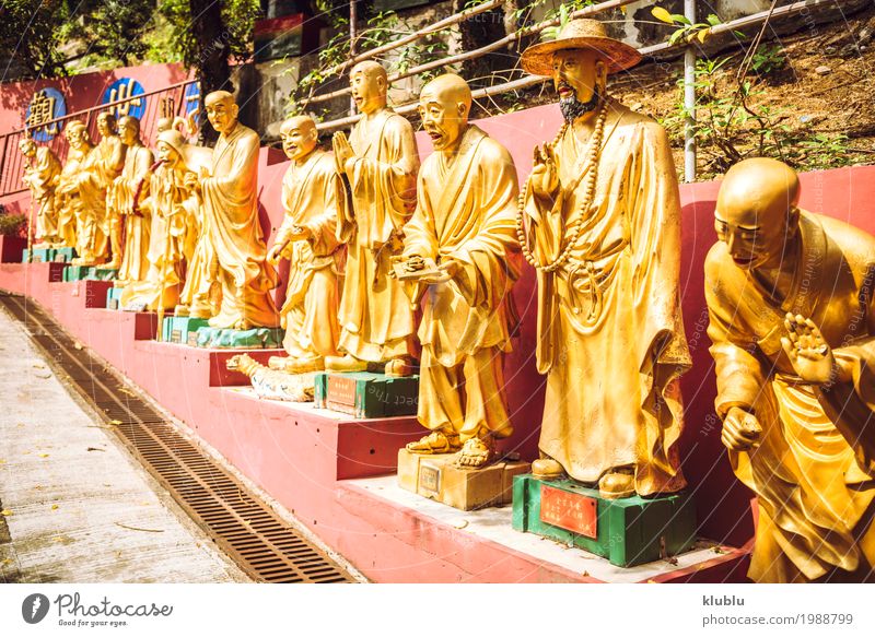 goldene Statuen in Tempel 1000 Buddhas in Hong Kong. schön Gesicht Ferien & Urlaub & Reisen Tourismus Dekoration & Verzierung Kunst Kultur Architektur Denkmal