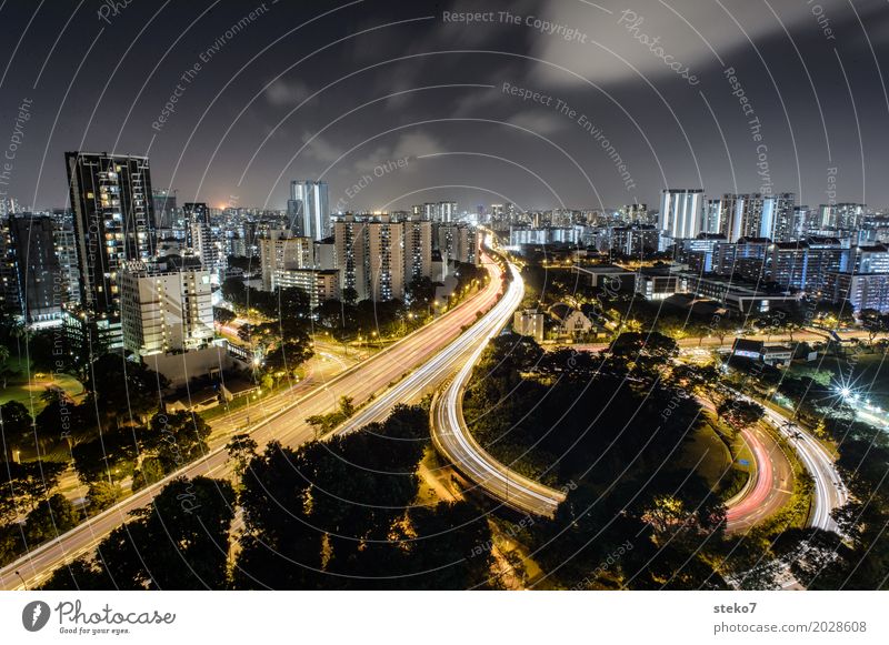 lichterbogen Singapore Skyline Hochhaus Autobahn Bewegung Energie Geschwindigkeit Gesellschaft (Soziologie) Leben modern Stadt Wandel & Veränderung Wege & Pfade