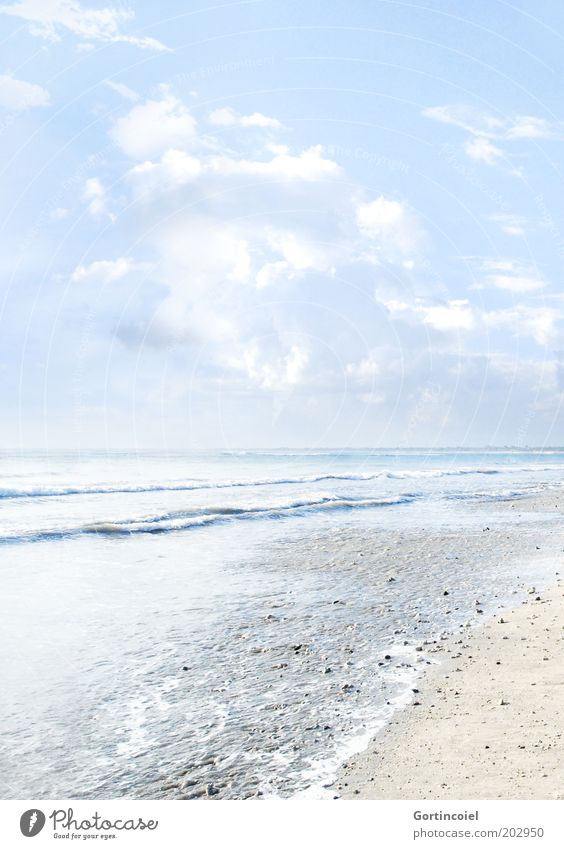 Bali Beach Natur Sand Wasser Himmel Wolken Sonnenlicht Sommer Schönes Wetter Wärme Strand Meer hell Ferien & Urlaub & Reisen Urlaubsstimmung Wellen Sandstrand