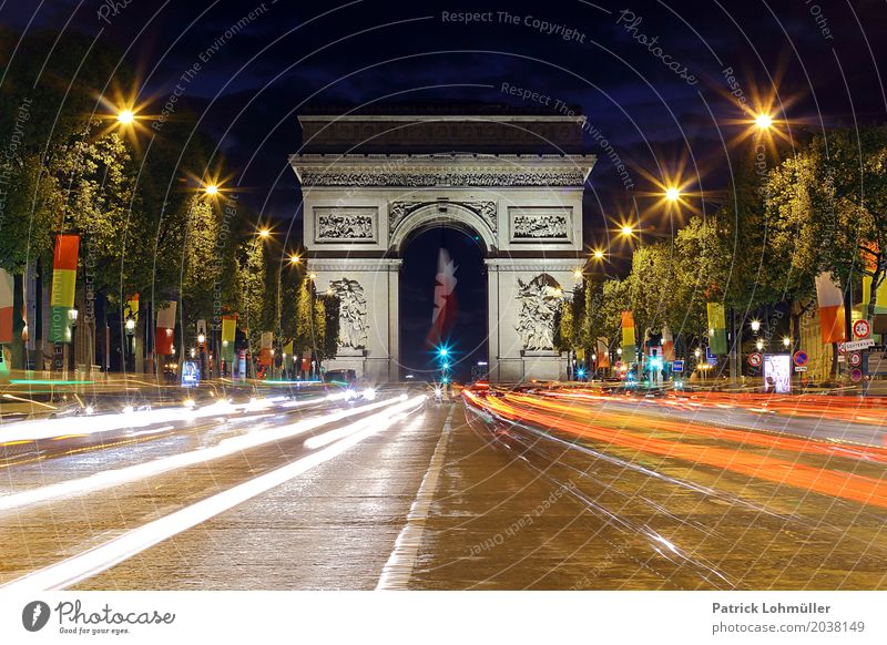 Avenue des Champs-Élysées Paris Ferien & Urlaub & Reisen Tourismus Sightseeing Städtereise Feierabend Architektur Umwelt Nachthimmel Baum Frankreich Europa