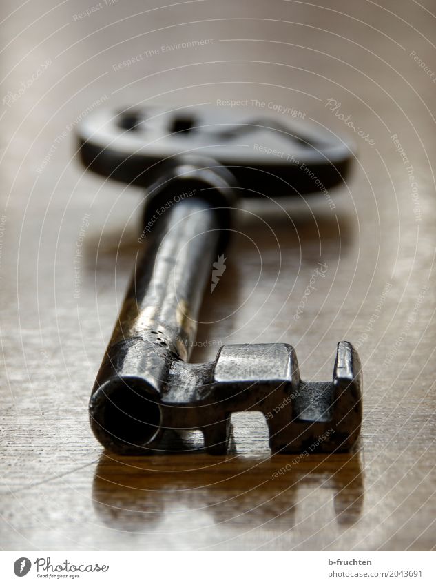 alter Schlüssel - ein lizenzfreies Stock Foto von Photocase