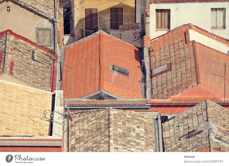 Individualität Sardinien Stadt Altstadt Haus Dach Dachrinne historisch einzigartig Zufriedenheit Zusammensein Romantik Platzangst Gesellschaft (Soziologie)