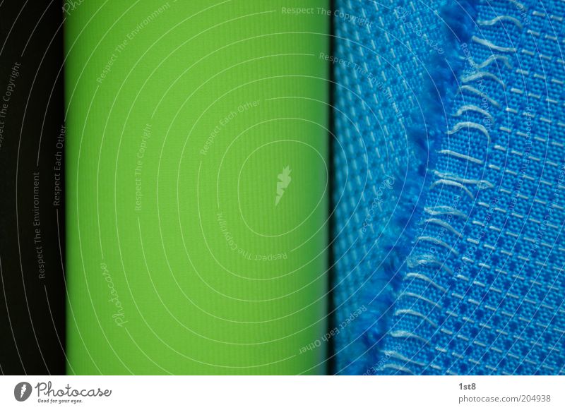 -wa-ka-ki-sa- Stoff ästhetisch trendy modern neu blau grün schwarz Rolle Franse Farbfoto Detailaufnahme Makroaufnahme Menschenleer Textfreiraum links