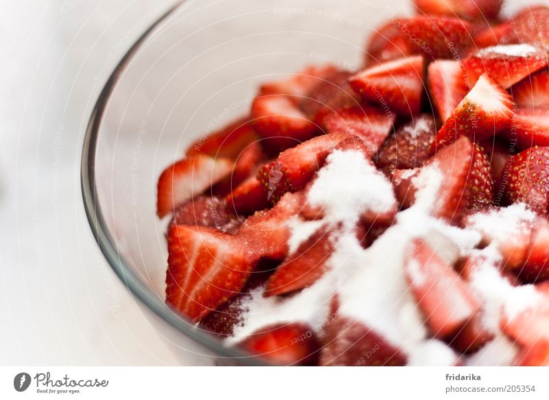 zucker süss Lebensmittel Frucht Dessert Erdbeeren Zucker Vegetarische Ernährung Schalen & Schüsseln Gesundheit lecker saftig süß rot weiß Teile u. Stücke
