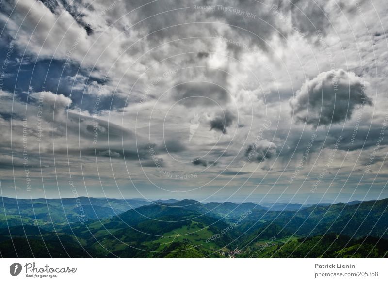 Wolkenschauspiel Umwelt Natur Landschaft Himmel Gewitterwolken Sommer Klima Klimawandel Wetter schlechtes Wetter Unwetter Wind Berge u. Gebirge Schwarzwald