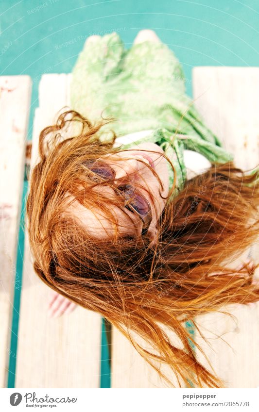 red hair girl Lifestyle schön Haare & Frisuren Gesicht Wellness Freizeit & Hobby Ferien & Urlaub & Reisen Sommer Sonnenbad feminin Junger Mann Jugendliche Kopf