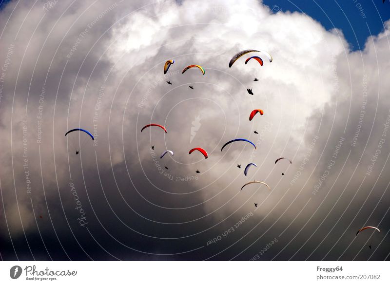 Wie die Lemminge Freizeit & Hobby Ferien & Urlaub & Reisen Sommer Sport Menschengruppe Himmel Wolken Gewitterwolken Wetter Schönes Wetter Wärme Luftverkehr