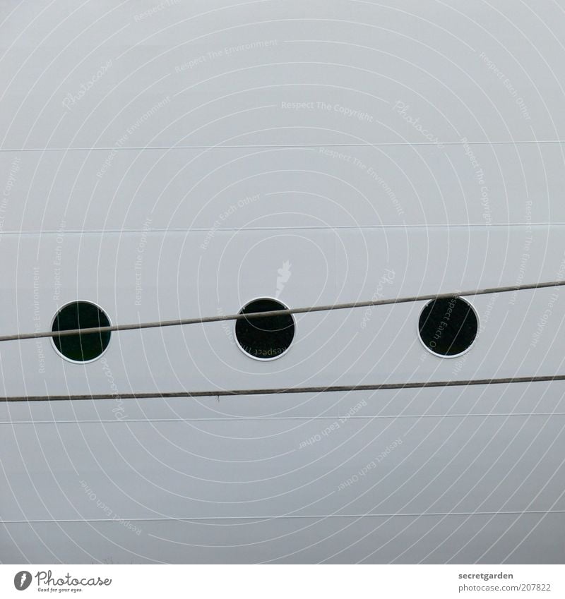 dreidimensional. Schifffahrt Kreuzfahrt Passagierschiff Jacht Seil Bullauge Stahl Linie klein rund schwarz weiß abstrakt kreisrund Kreis graphisch Loch