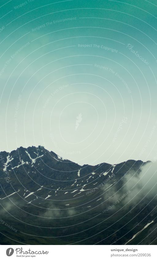 berg & himmel Umwelt Natur Landschaft Himmel Wetter Wind Hügel Felsen Alpen Berge u. Gebirge blau grau grün ruhig Fernweh Einsamkeit Schweiz dunkel Farbfoto