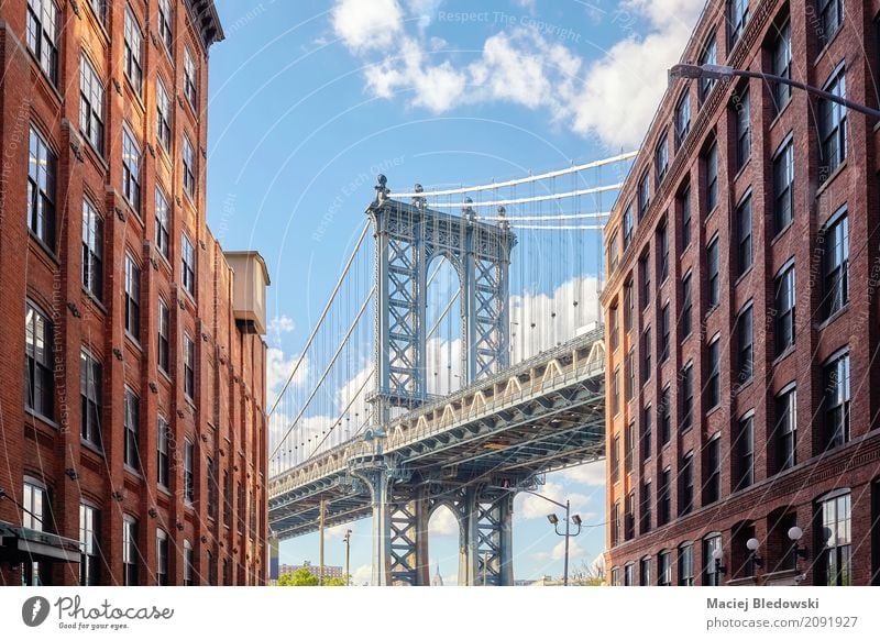 Manhattan Bridge von Dumbo aus gesehen. Sommer Wohnung Himmel Haus Brücke Gebäude Architektur Wahrzeichen Ferien & Urlaub & Reisen New York State Großstadt