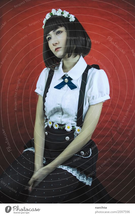 Schöne und stilvolle junge japanische Frau Mensch feminin Junge Frau Jugendliche 18-30 Jahre Erwachsene Mode Bekleidung Hemd Strumpfhose Fliege Stirnband