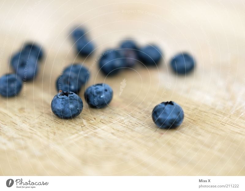 Heidel Lebensmittel Frucht Ernährung Bioprodukte Vegetarische Ernährung Diät frisch Gesundheit klein lecker rund süß blau Blaubeeren Beeren Gesunde Ernährung
