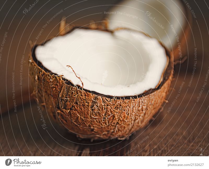 Kokosnüsse Lebensmittel Fleisch Frucht Öl Ernährung Essen Bioprodukte Asiatische Küche frisch nass natürlich rund Sauberkeit süß braun roh Zutaten Muschelform