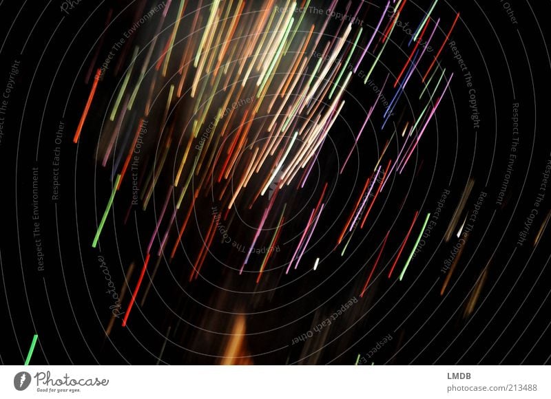 Sternschnuppen-Hagel Nachtleben ausgehen schwarz Linie Streifen Feuerwerk Hintergrundbild dunkel Farbe Lichtspiel Langzeitbelichtung Neonlicht Bewegung