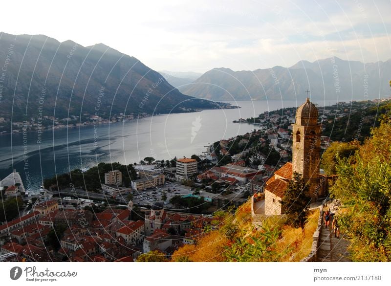 Kotor | Montenegro Ferien & Urlaub & Reisen Tourismus Abenteuer Ferne Sommer Sommerurlaub Meer Berge u. Gebirge wandern Natur Landschaft Himmel Sonnenaufgang