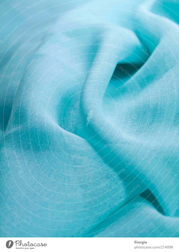 blauer Chiffon Stil Bekleidung Stoff Accessoire Schal Kopftuch ästhetisch einfach elegant trendy schön modern weich ruhig Farbe Farbfoto Innenaufnahme