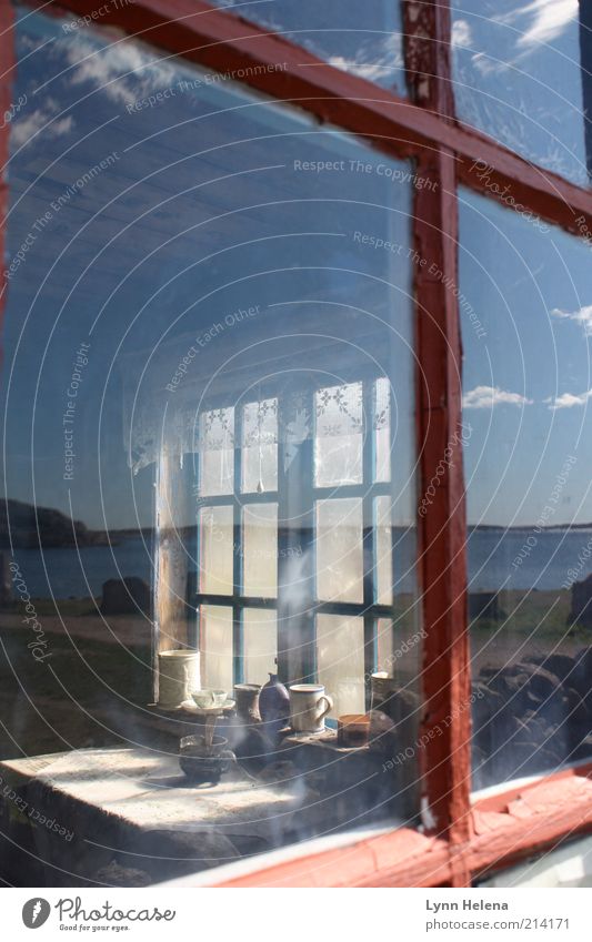 lange nichts mehr gefischt Meer Sommer Schäre Lysekil Menschenleer Hütte Fenster Glas alt Häusliches Leben authentisch historisch stagnierend Vergangenheit