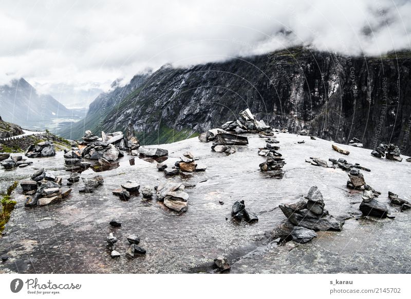 Trollstigen, Norwegen Ferien & Urlaub & Reisen Tourismus Ausflug Abenteuer Freiheit Berge u. Gebirge wandern frei kalt Freizeit & Hobby Skandinavien Landschaft