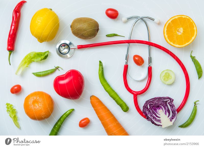 eine Auswahl an frischem Gemüse für eine gesunde Ernährung des Herzens Frucht Essen Vegetarische Ernährung Alternativmedizin Krankheit Medikament Arzt Mensch