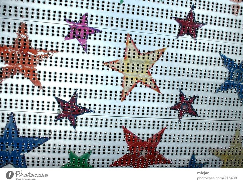 Arc of Stars | In Lack of Space Metall Stahl Stern blau mehrfarbig gelb gold grau grün rosa rot silber Farbe Stern (Symbol) Gitter gemalt Symbole & Metaphern