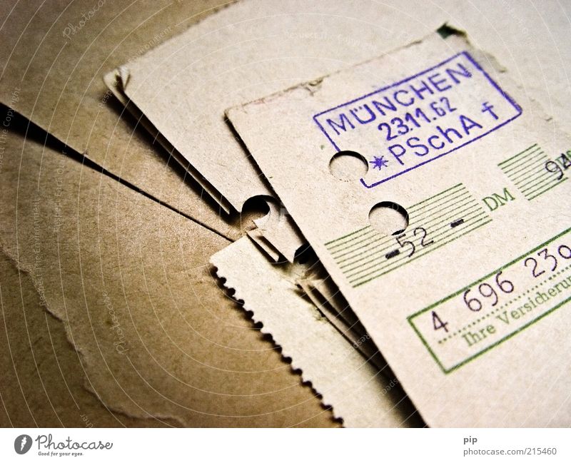 altpapier Papier Stempel coupon unterlagen wertmarke Quittung sparsam Vergangenheit Vergänglichkeit DM 1962 München Seriennummer wertlos rechnen sparen